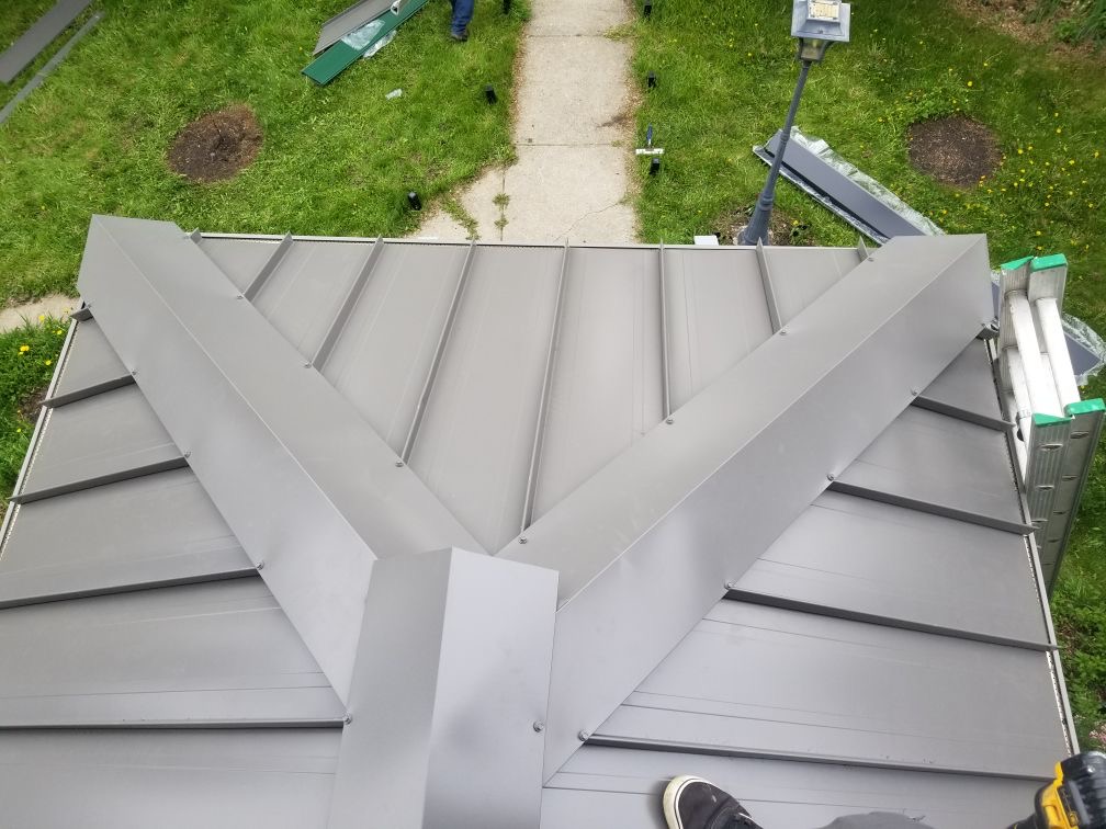 metal roofing Edmonton - Alberta's Permanent Roofing