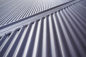 metal roof vs. shingles